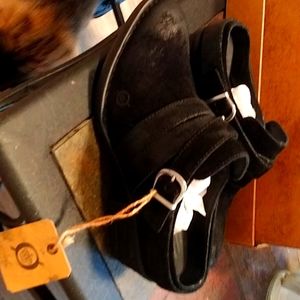 BORN shoes